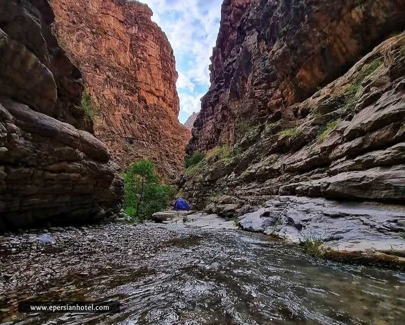 اتراق در دره شمخال